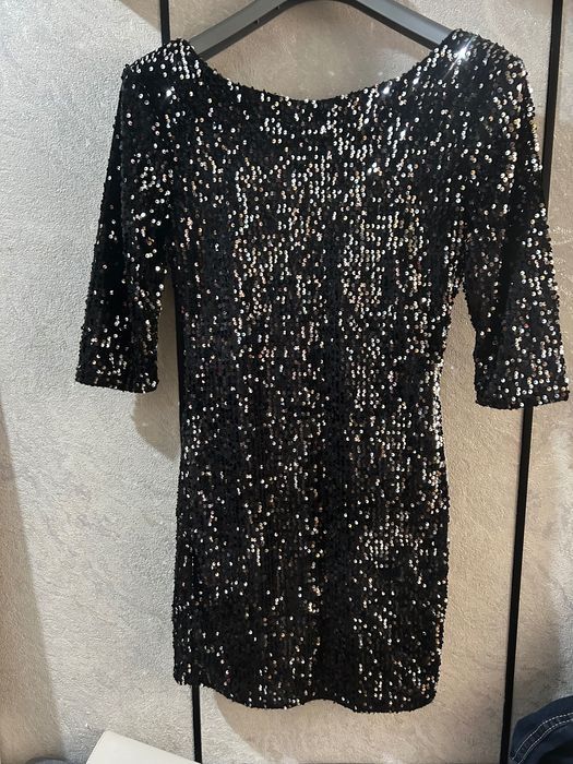 Дамска блестяща рокля с пайети