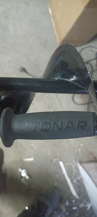 Ледобур для рыбалки