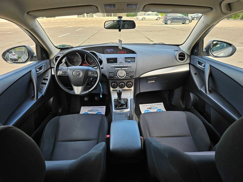 Mazda 3 2011 1.6 CD 115 CP euro 5 / GARANTIE / RATE / LIVRARE