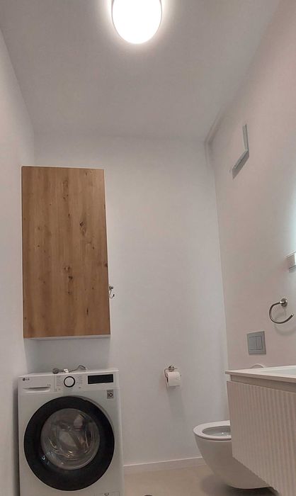 Inchiriere 2 camere, 5 min Arcul de Triumf, 3 minute Metrou, Parcare.