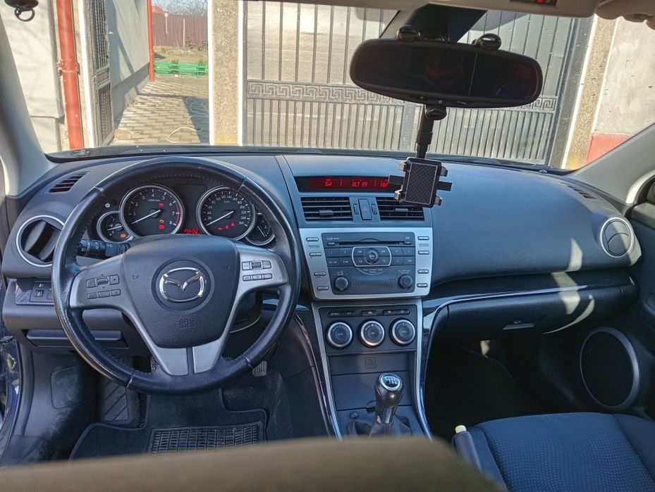 Vând Mazda 6 combi