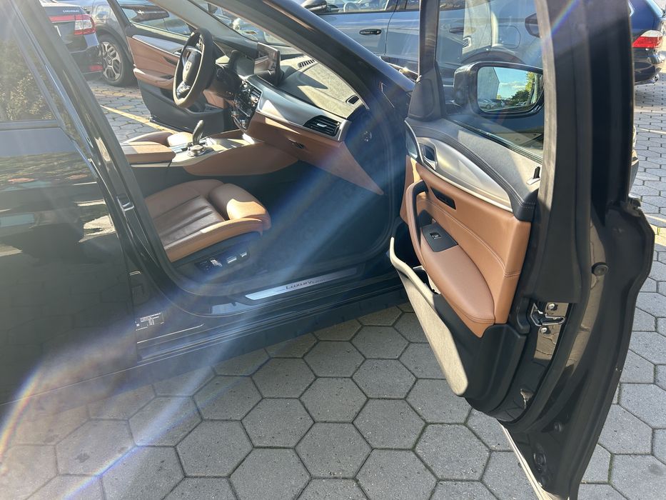 BMW 5 xDrive 39000km 2023 в гаранция