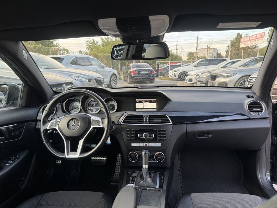 Mercedes C220 coupe AMG