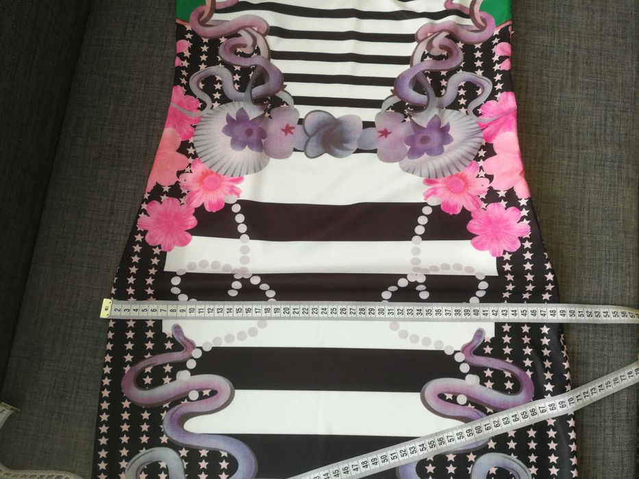 Дамска рокля без ръкави