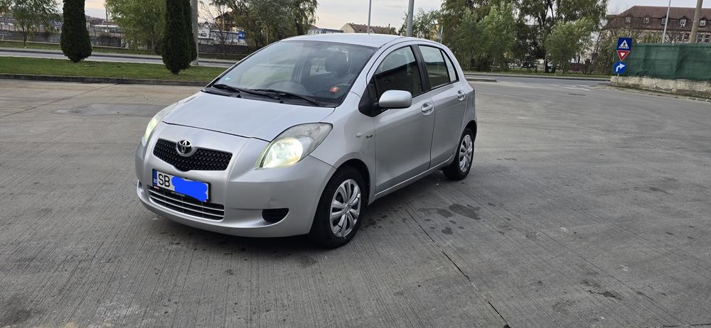 Toyota Yaris 2007 ,1,4 tdi acte la zi Perfecta
