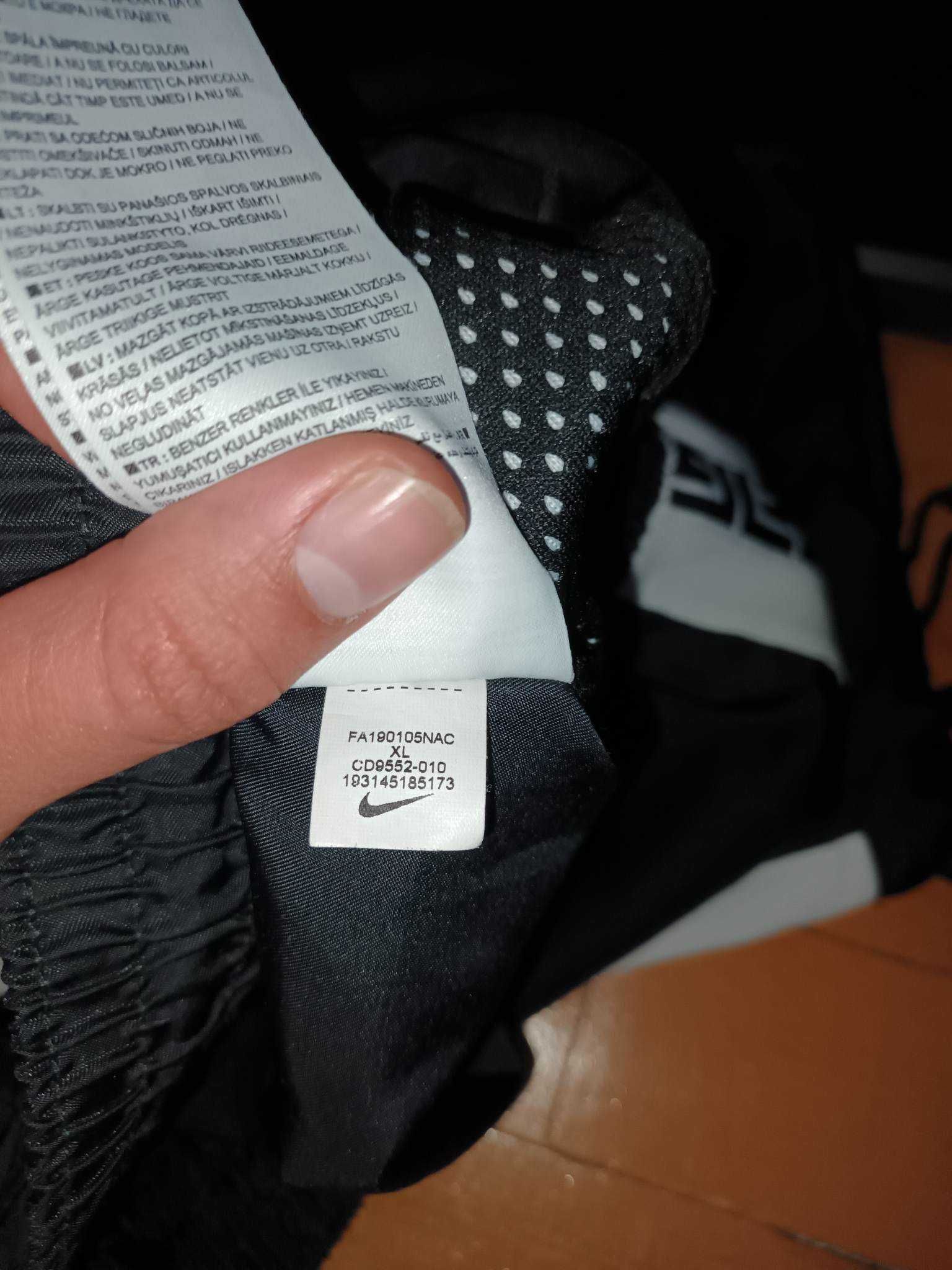 Pantaloni NIKE Giannis - XL - CD9552-010