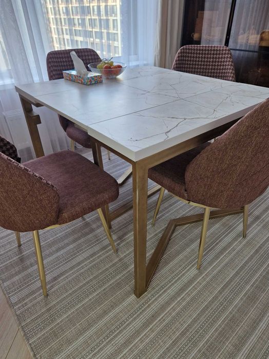 Стол трансформер и стулья