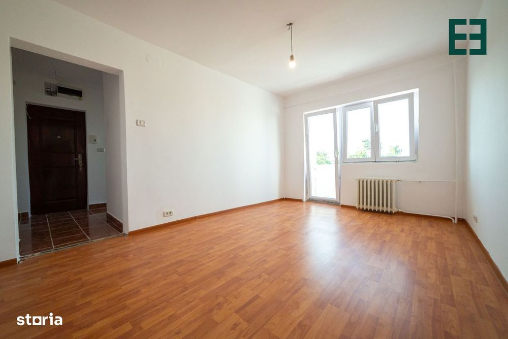 Apartament cu 3 camere etajul 4 - Cartierul A. Vlaicu - Arad