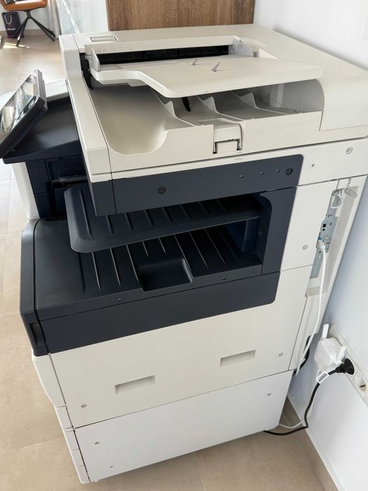 Imprimanta multifunctionala XEROX VersaLink C7020