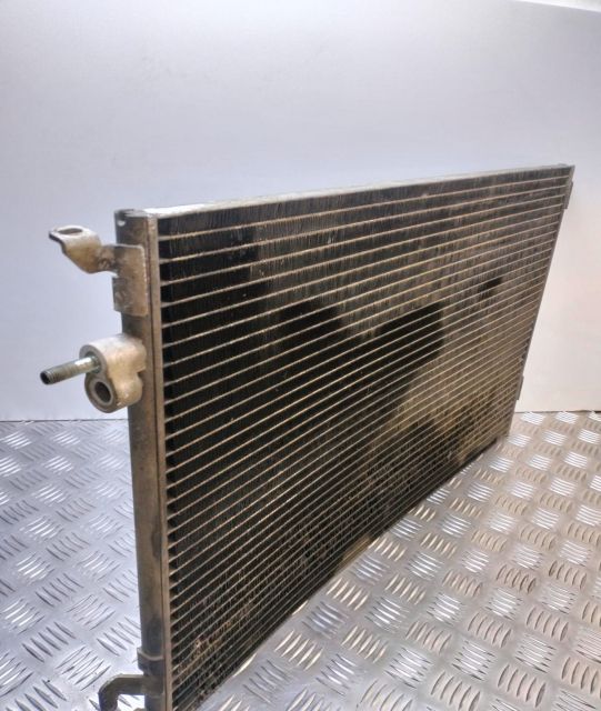 Radiator clima 871869G Opel Vectra C