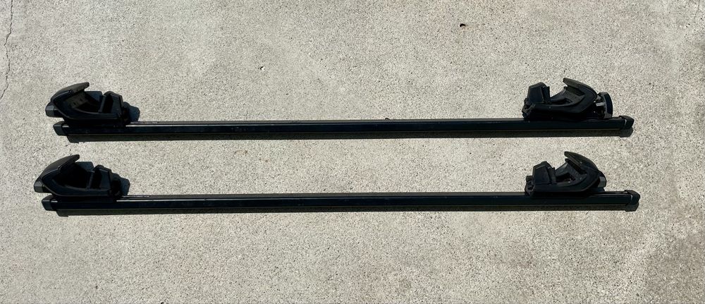 Bare portbagaj ridicat Thule Evo SquareBar