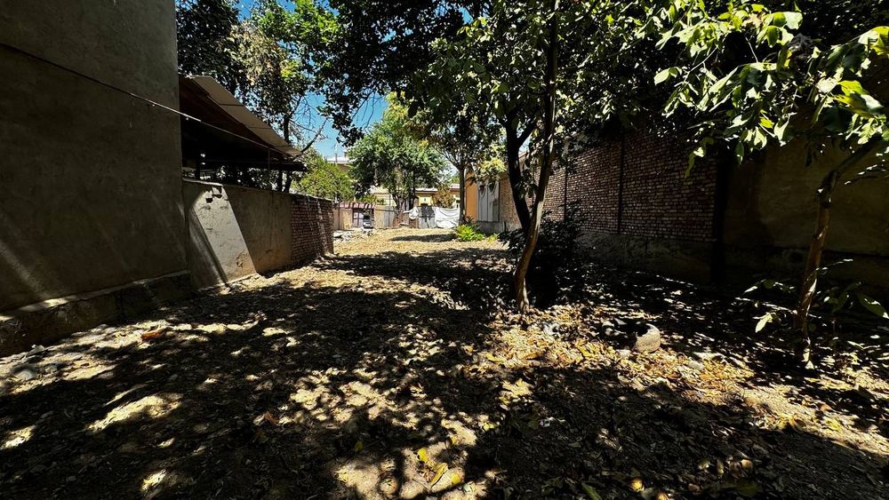 Продаётся земельный участок под строительство Мирзо-Улугбекский район