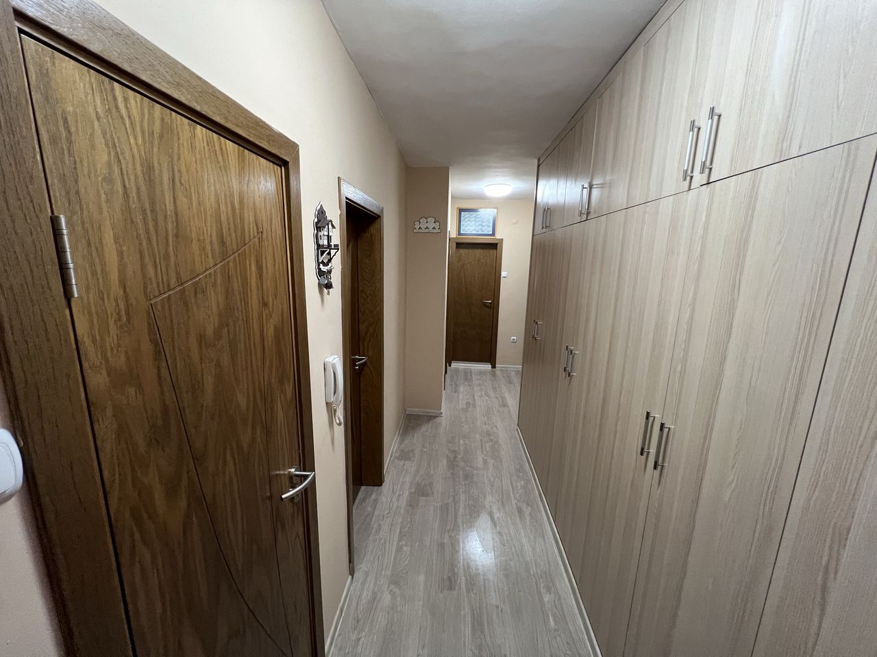 Продава се Четиристаен апартамент в Силистра, Център - 110 кв.м за 1137 €/кв.м - Снимка #7