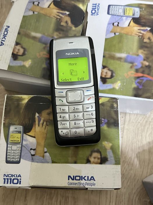 Продам кнопочный телефон Nokia 1110