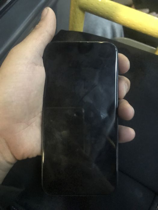 Iphone 13 темно синий 128 гб