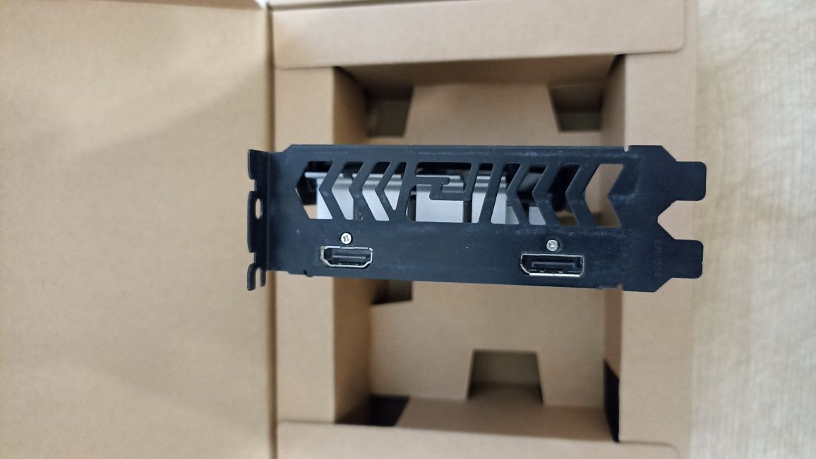 Видеокарта RX 6400 4GB GDDR6