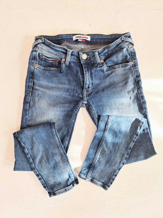 Оригинални ластични дънки Tommy Jeans