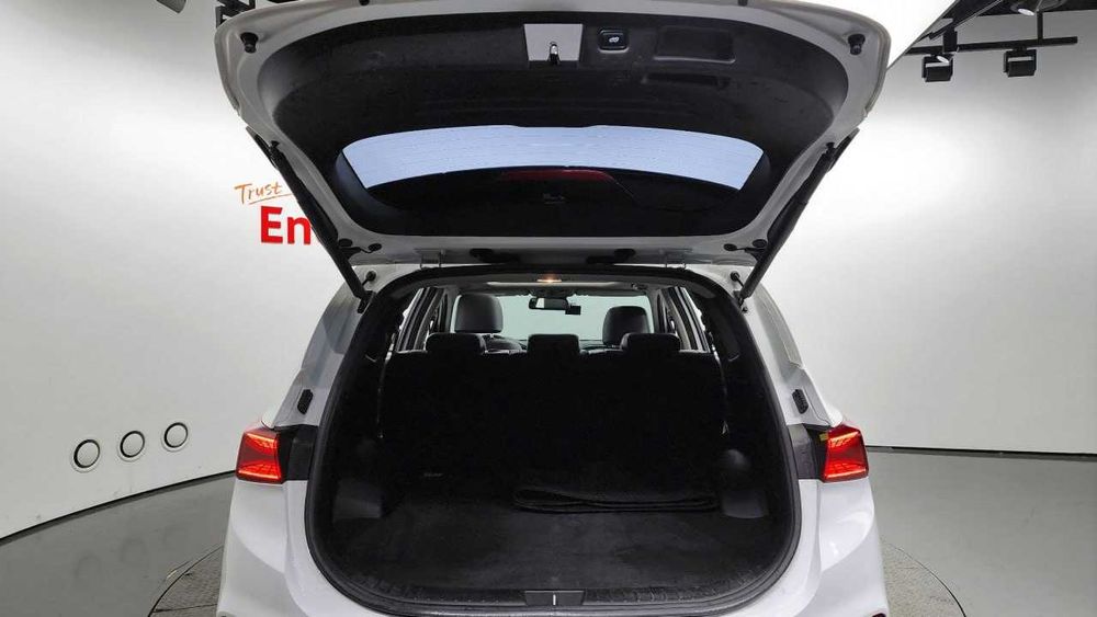 Продаю Hyundai Santafe