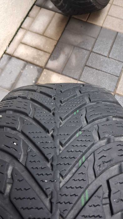 Vand 3 anvelope Nokian Weatherproof de iarna 215 65 16 an 2019