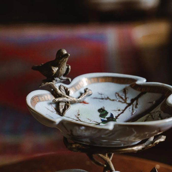 Bombonieră în stil art nouveau