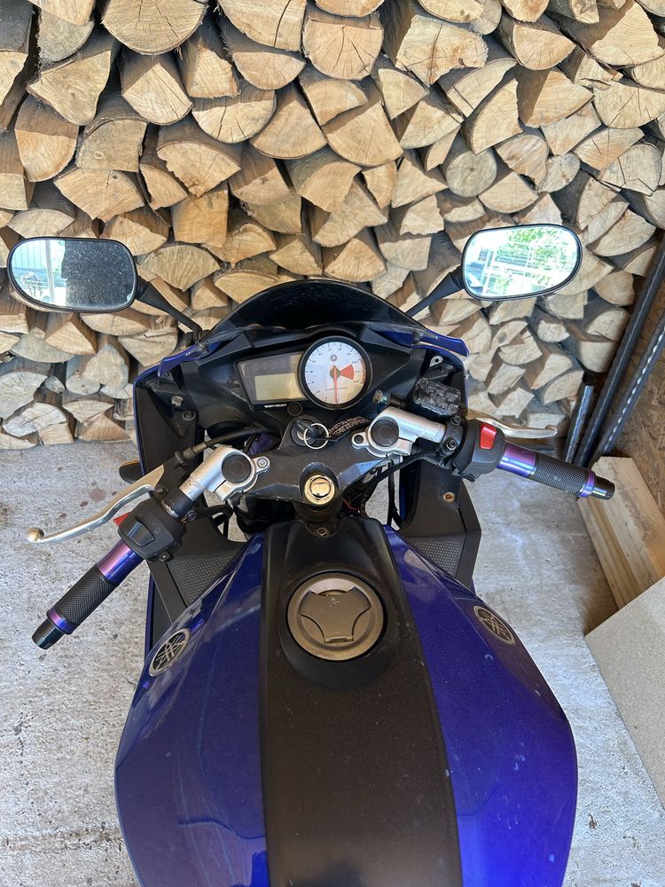 Vand Yamaha YZF-R125 A1(16 ani)