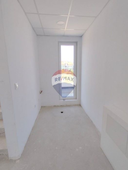 Продава се Къща в Варна, Виница - 278 кв.м за 1799 €/кв.м - Снимка #3