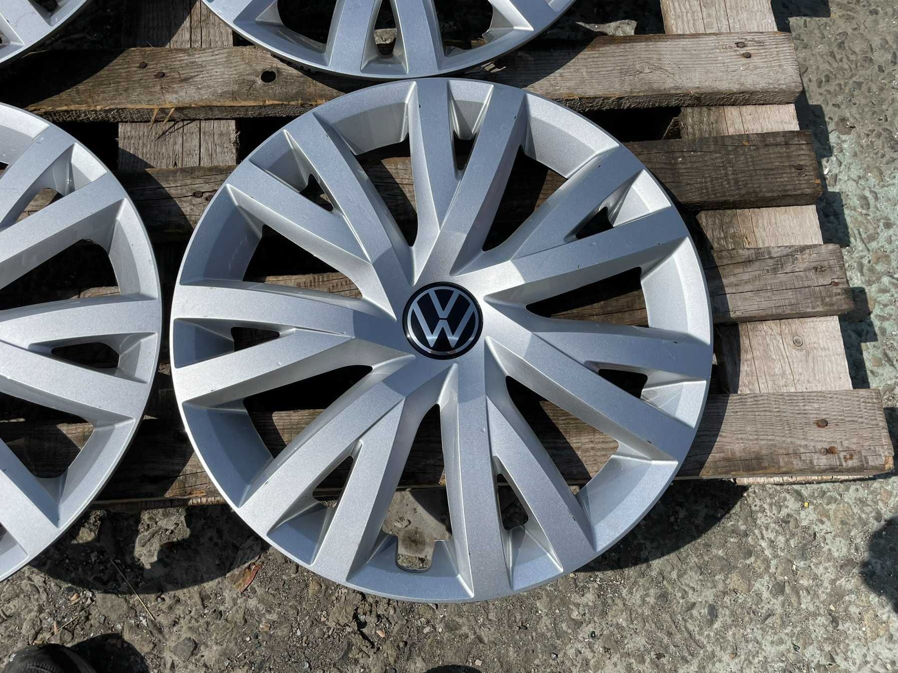 16 цола Тасове VW Golf Volkswagen Golf Bora 5H0601147C Оригинал