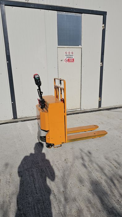 Vand transpalet electric