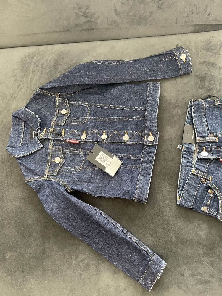 Dsquared2 Jeans                       .