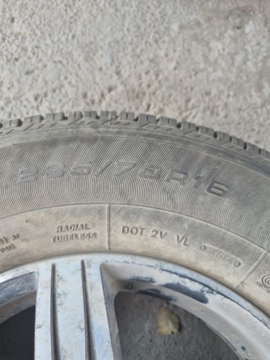 Титановый диск с балоном 1 шт. 235/70 R16