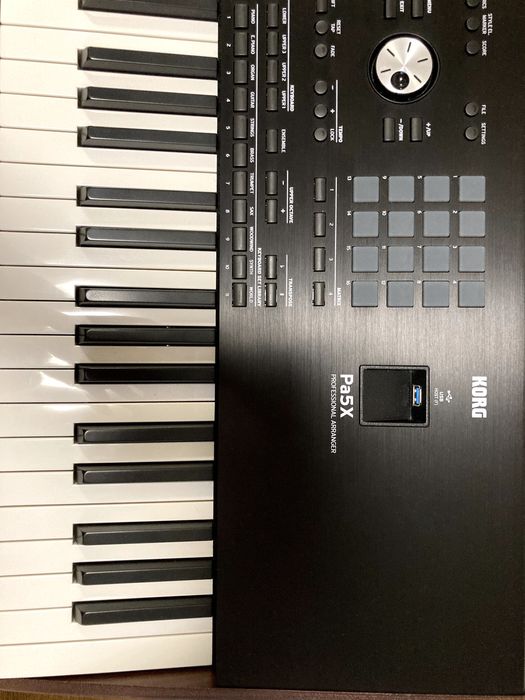 KORG Pa 5x 88 International