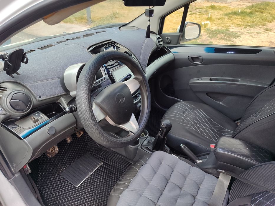 Автомобиль Спарк