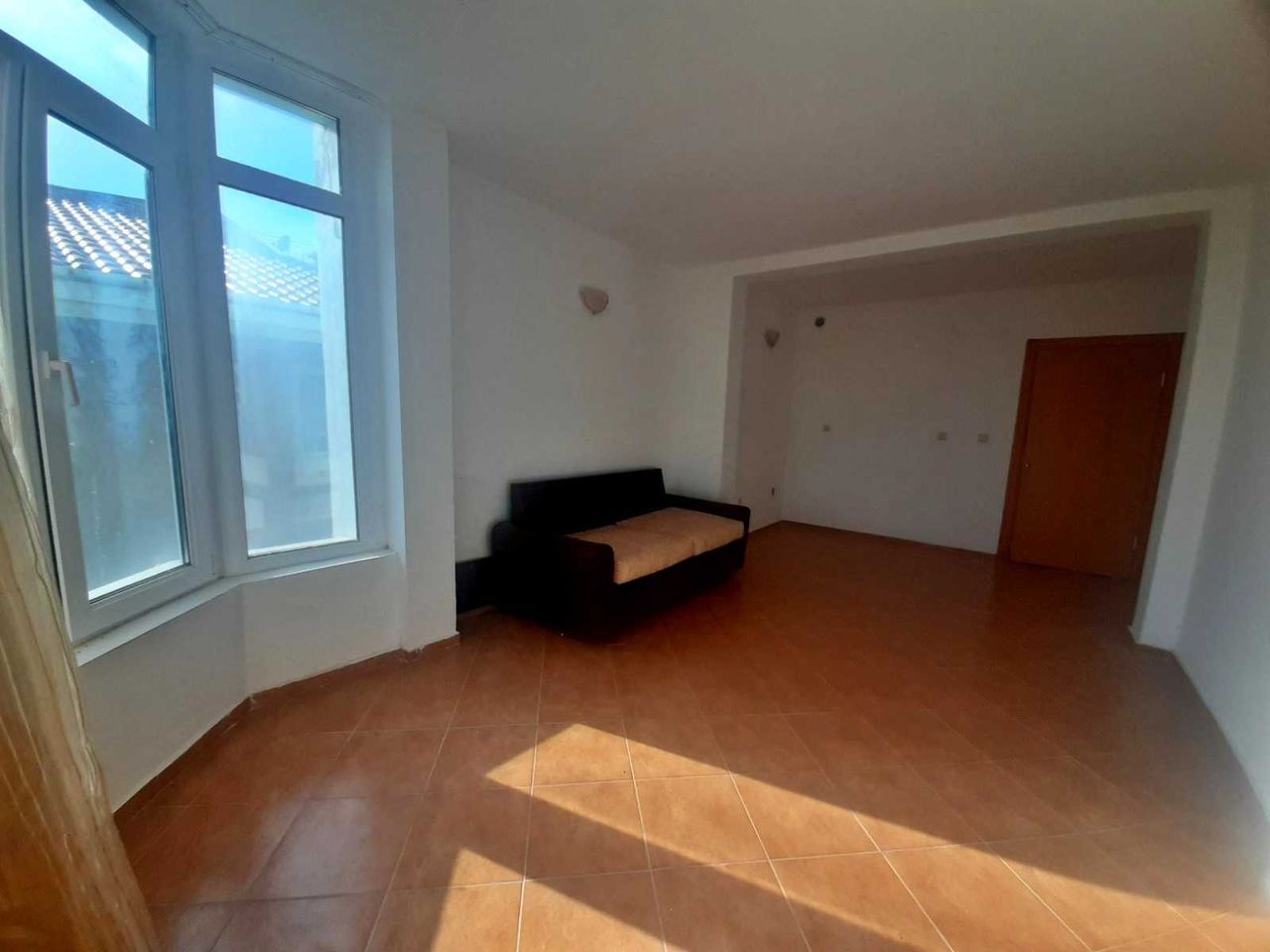 Продава се Двустаен апартамент в Свети Влас - 64 кв.м за 875 €/кв.м - Снимка #6