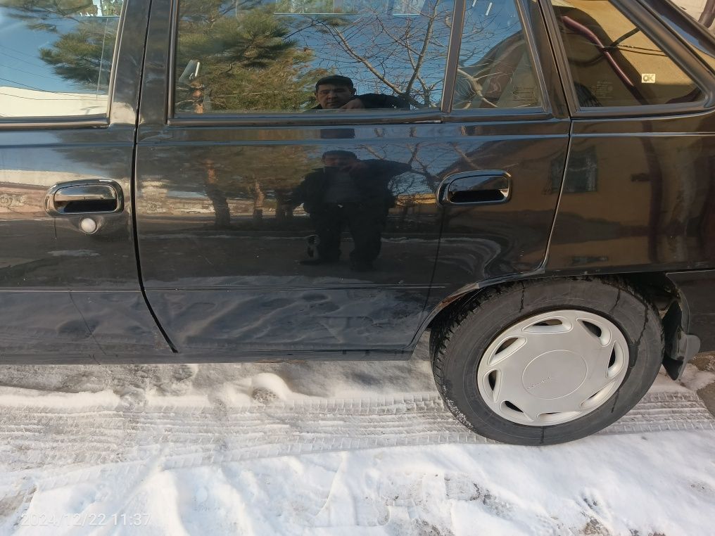 Автомобиль нексия