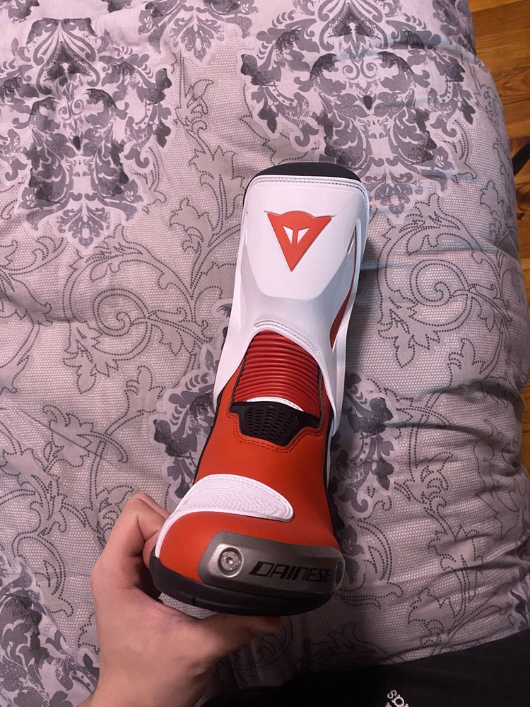 Мото ботуши пистови Dainese Torque 3 Out Черно/Бяло/Червено