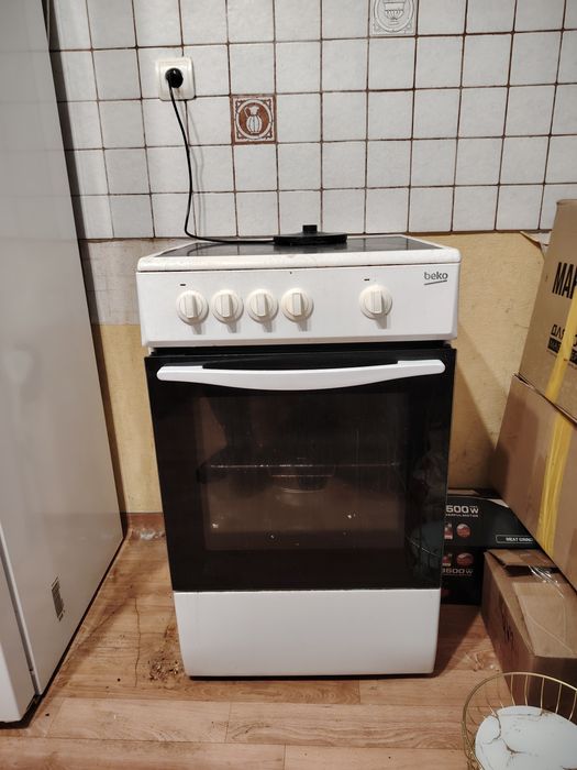 Электрическая плита