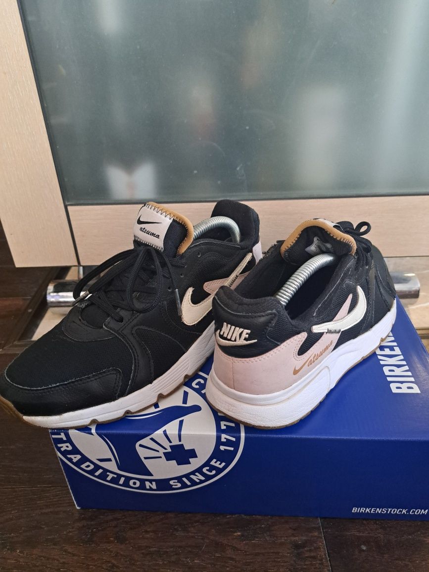 Обувки Nike(запазени)