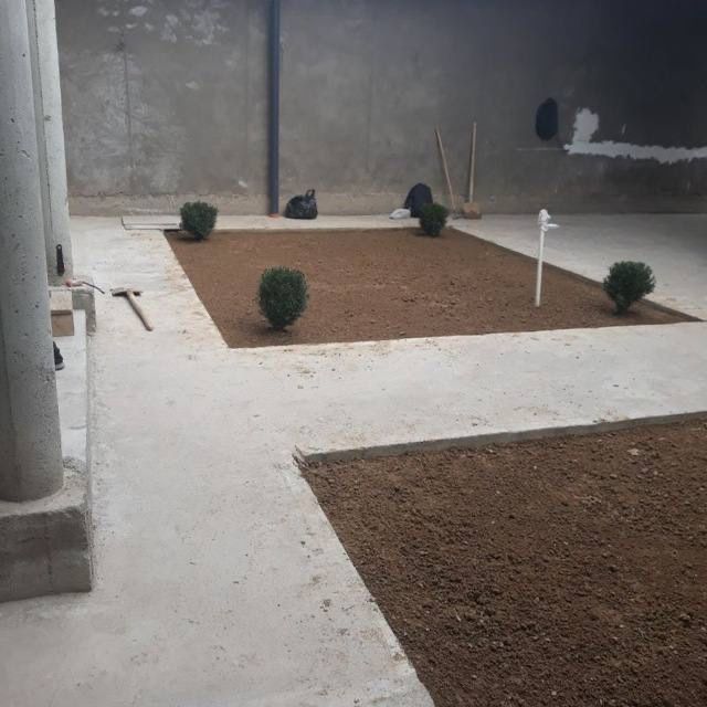 tayyor gazon ornatib berish xizmati poliv ustanovka