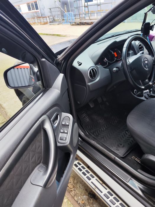 Dacia Duster 4x4 – 1.5 dCi, 110 CP, an 2014 – foarte bine întreținută