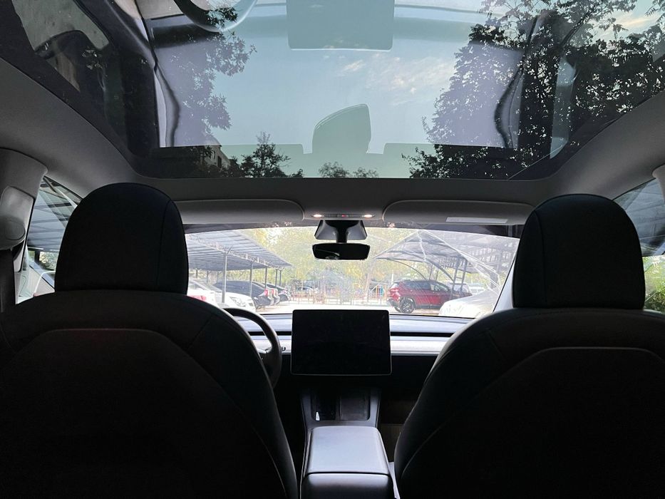 Tesla Model Y Dual Motor