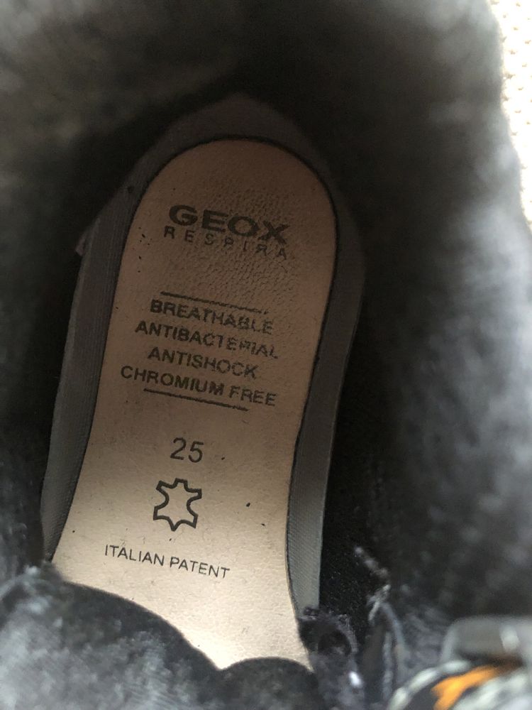 Черни кожени кецове Geox
