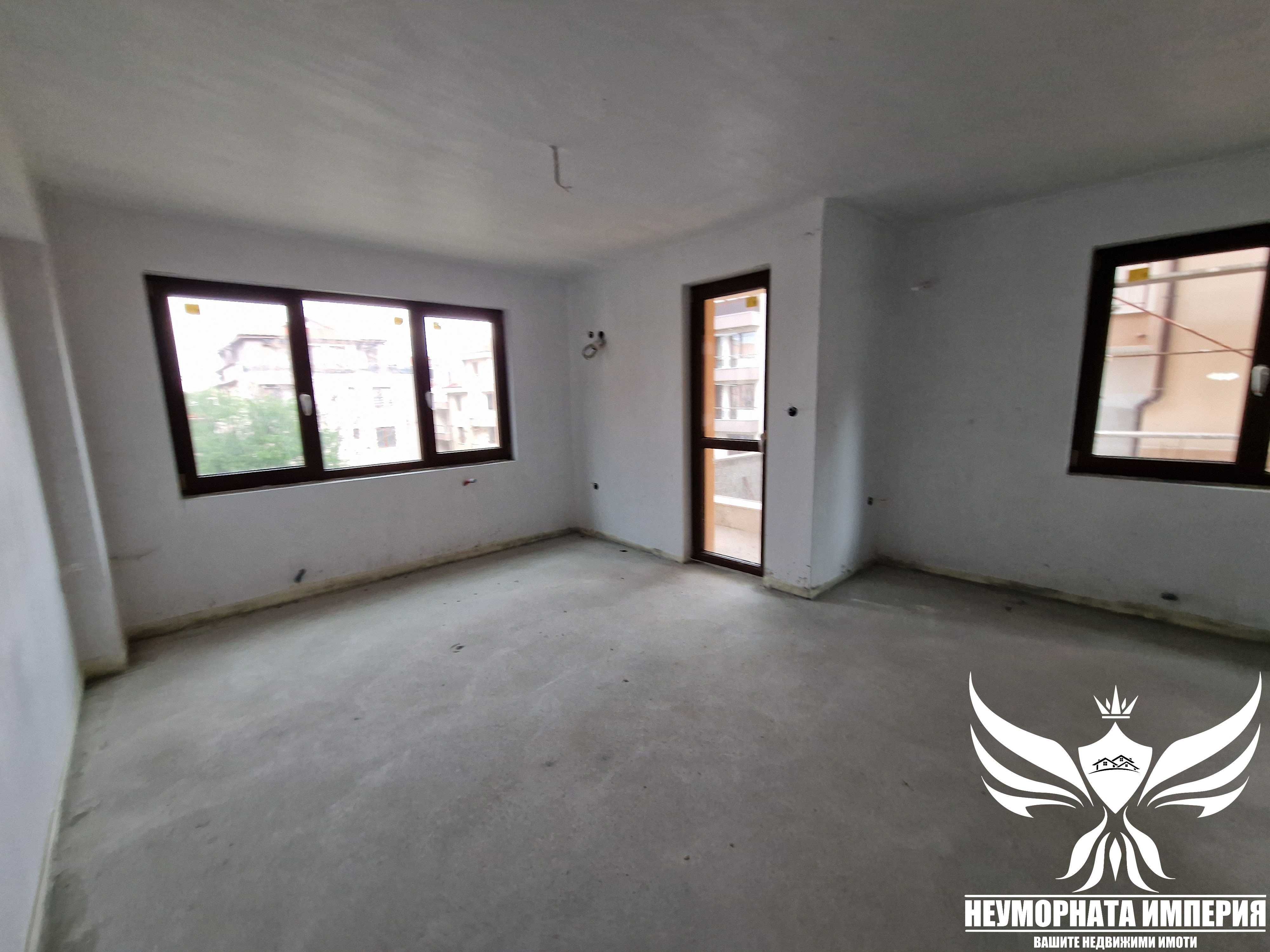Продавам нов тристаен 88кв. ет. 1 в гр.Асеновград, кв.Стадиона