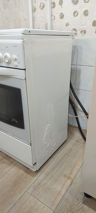 Продам газ-плиту 4х камфорную.