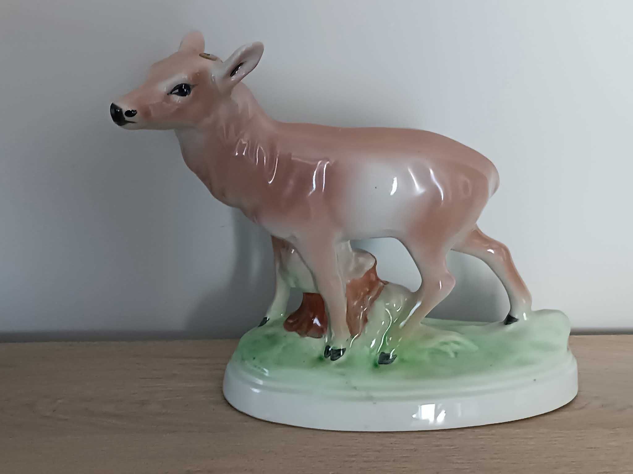 Порцеланова фигура Елен