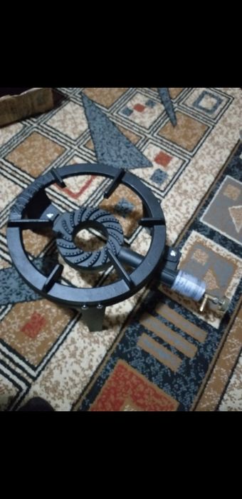 Arzator rotund pe gaz nou produsul il am sigilat