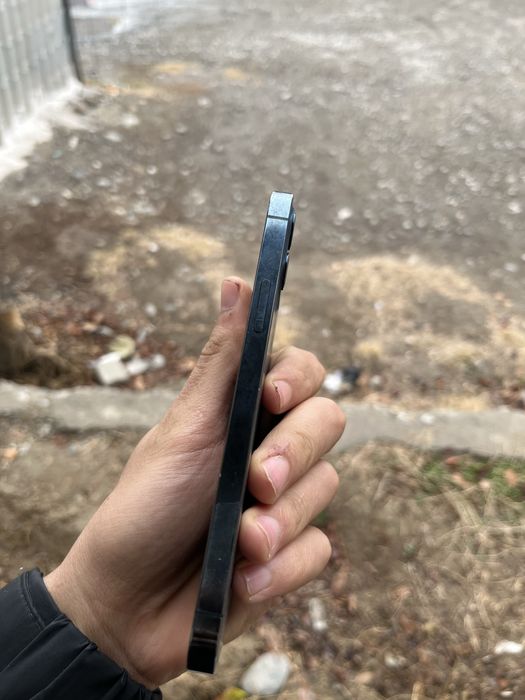 Iphone 12 pro 256gb 2 ta sim kartali 78% yomkost