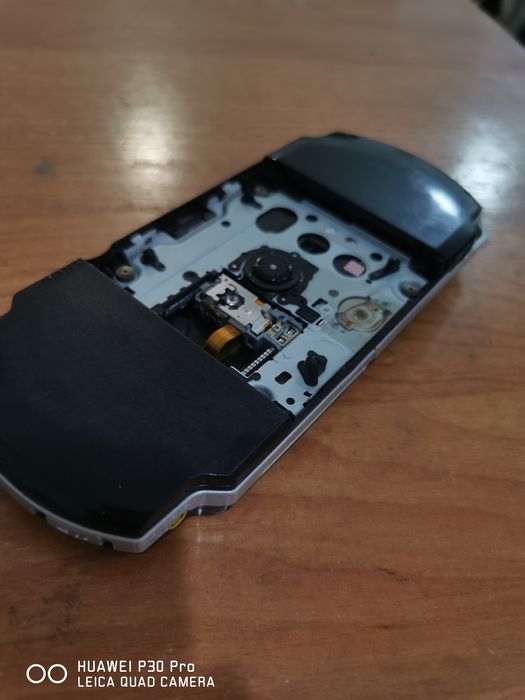 Игровая приставка psp 3008