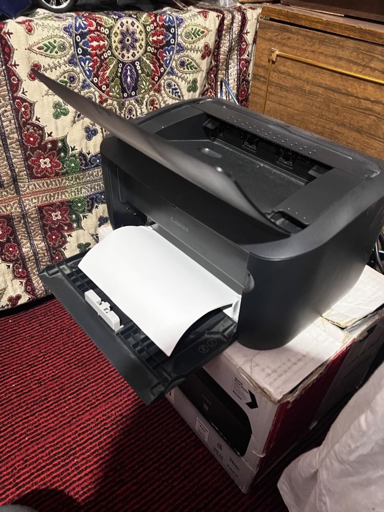 Canon принтер черно -белый