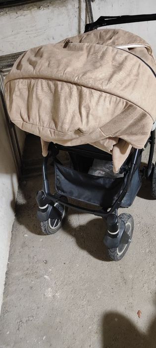 Коляска в хорошем состоянии