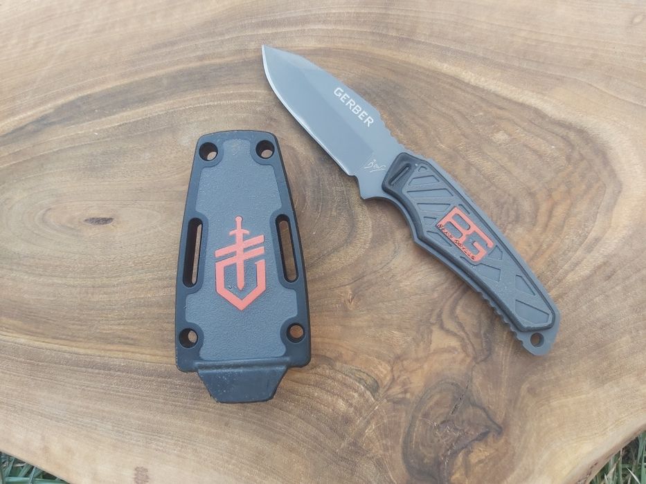 Компактен тактически нож GERBER Bear Grylls с кания